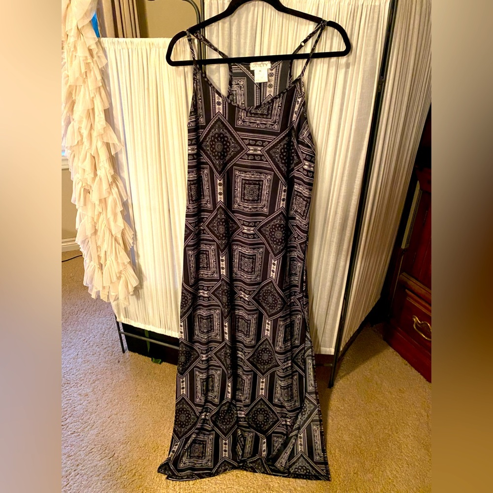 MAXI DRESS